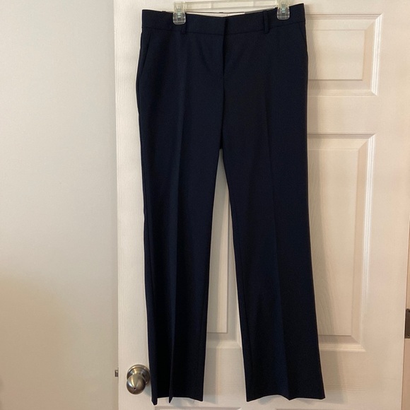ANN TAYLOR THE TROUSERS PANTS SIZE 8 brand new navy blue color inseam 32” - Picture 1 of 13